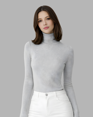 Women's Long sleeved turtleneck sweater